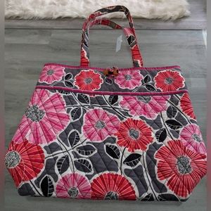 EUC Vera Bradley Retired Cheery Blossoms Tote